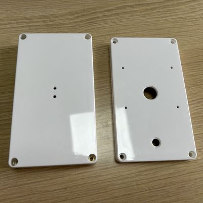 UV Stabilizer Outdoor Weatherproof White Plastic Polycarbonate Enclosures for Electronics